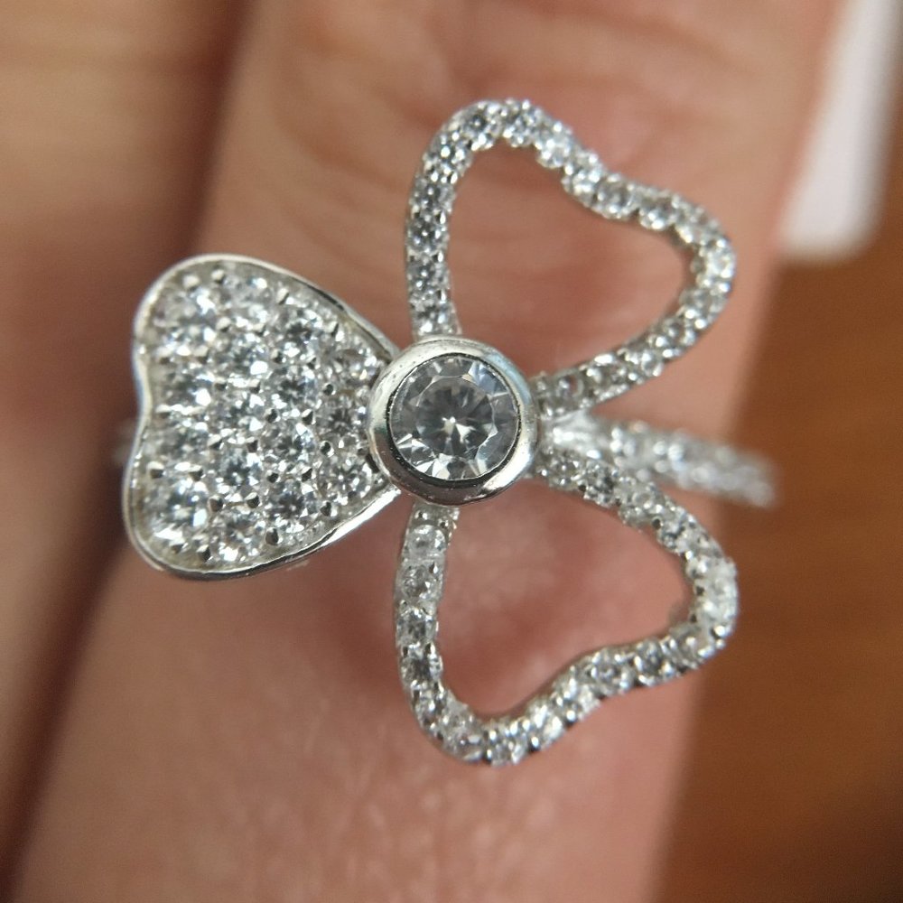 Charmed Aroma Ring size 6